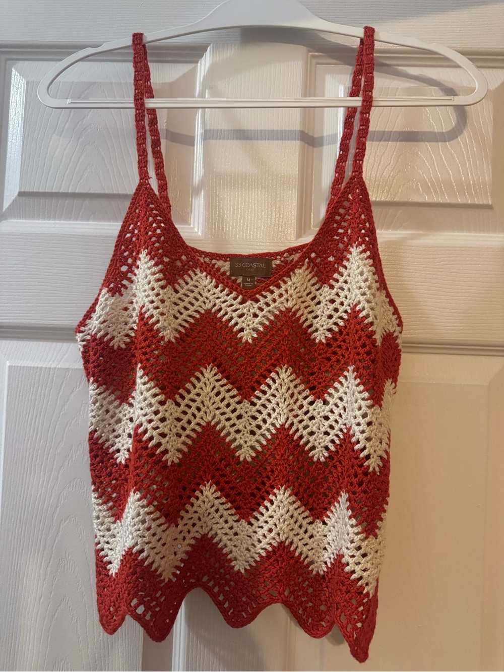 33 Coastal Red & Cream Crochet Zigzag Tank
